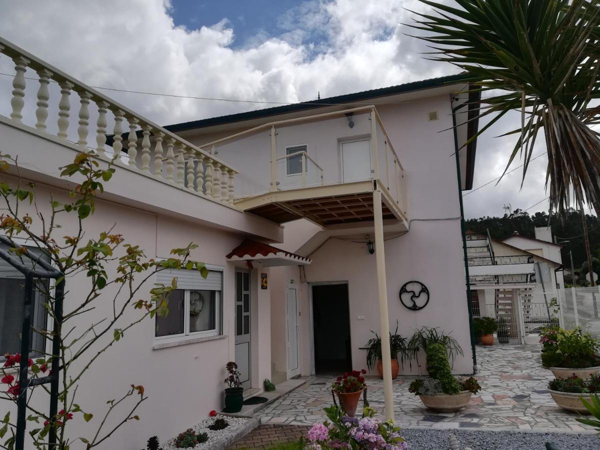 O Nosso Cantinho Lourical Exterior photo